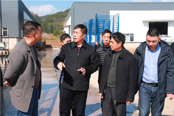 1639621196917805.jpg 7I4A4805.jpg