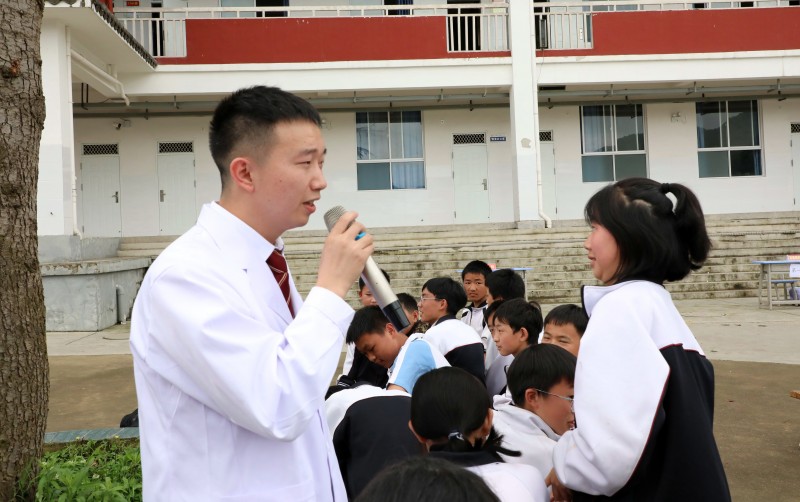 1653898606810418.jpg EV2A4584.JPG