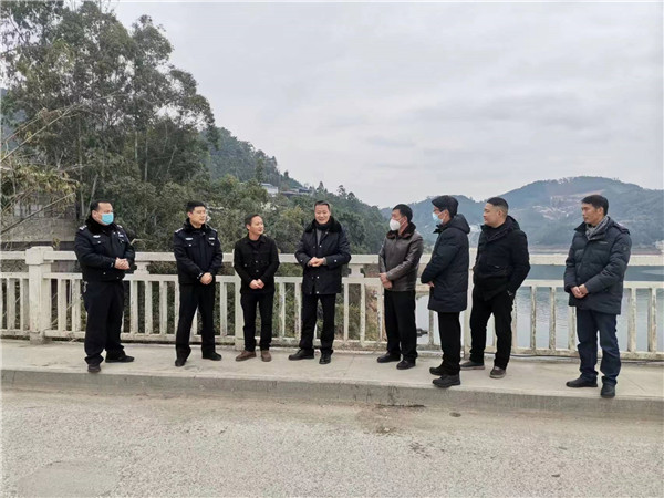 1674004238777373.jpg 1780c91cb6d446146444dfd78cf144f.jpg