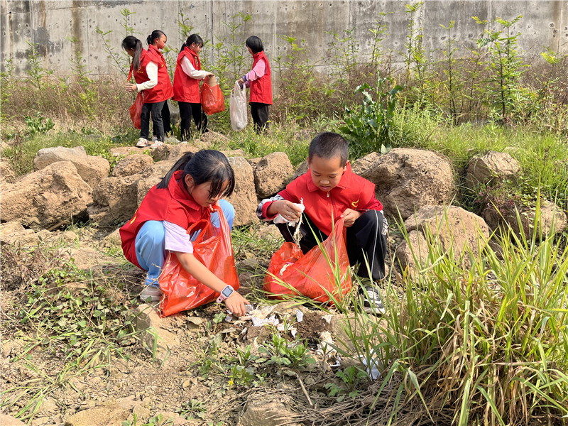 1678932646403151.jpg 2d5ec5b352603c878b7a00938b09c3c.jpg