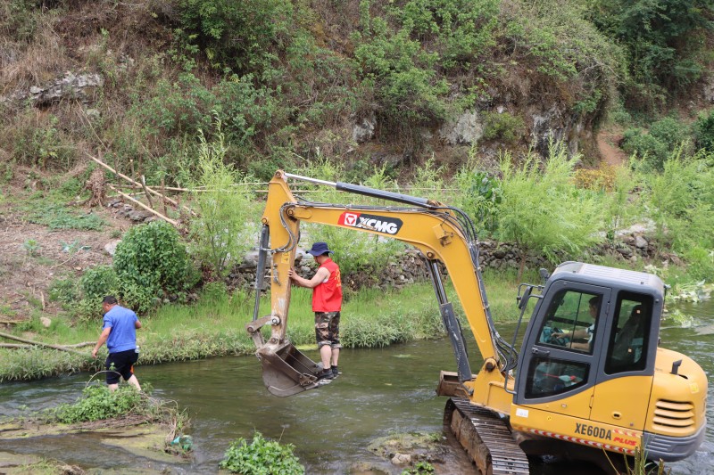 1685085831832644.jpg IMG_1893.JPG