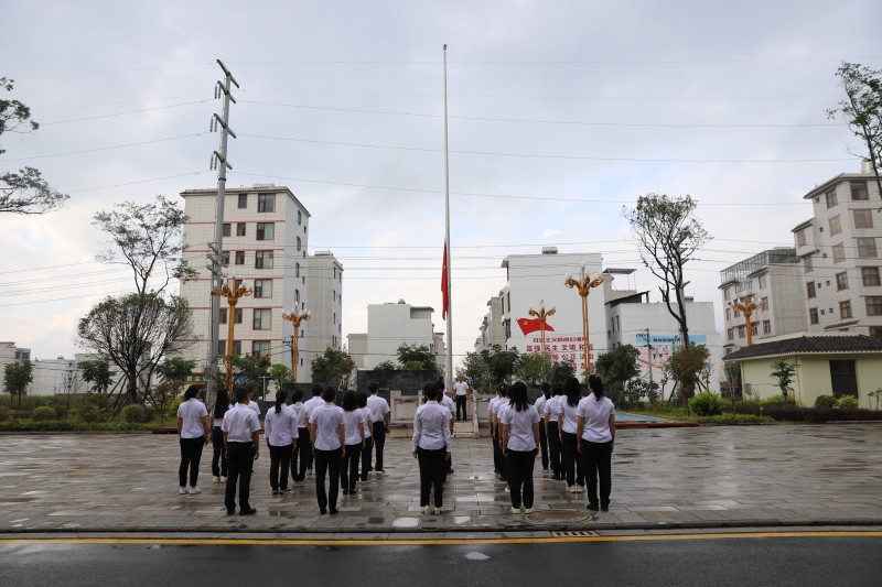 1695860582990314.jpg IMG_1426.JPG