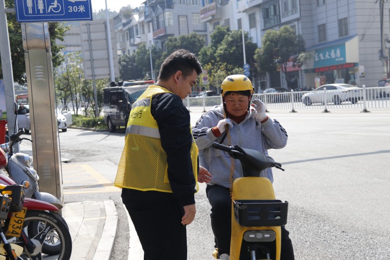 1698108884748735.jpg c18923eda4943e452a638731a22719d.jpg