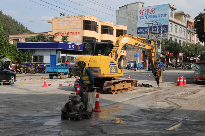 1700014344483009.jpg 0B7A1670.JPG