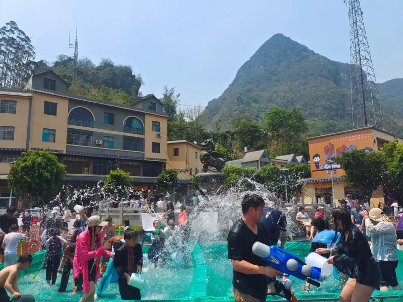 1713226946929434.jpg 56d1d185c51a30f5b7d36d3631b5142.jpg