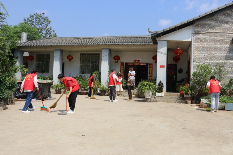 1715128935419499.jpg IMG_2873.JPG