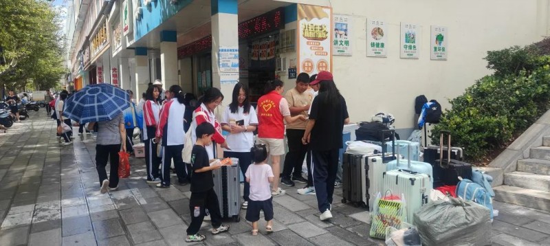 1724919893978184.jpg d74786659dd247dc18032b4b9de46e4e.jpg