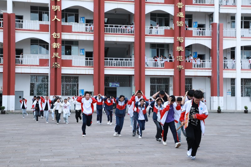 1726645074893484.jpg 1B8A2613.JPG