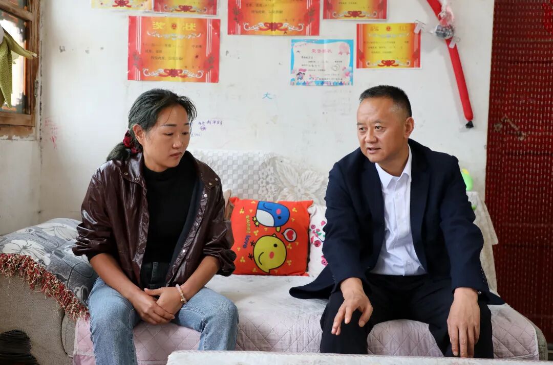 1761095640618369.jpg 2.jpg